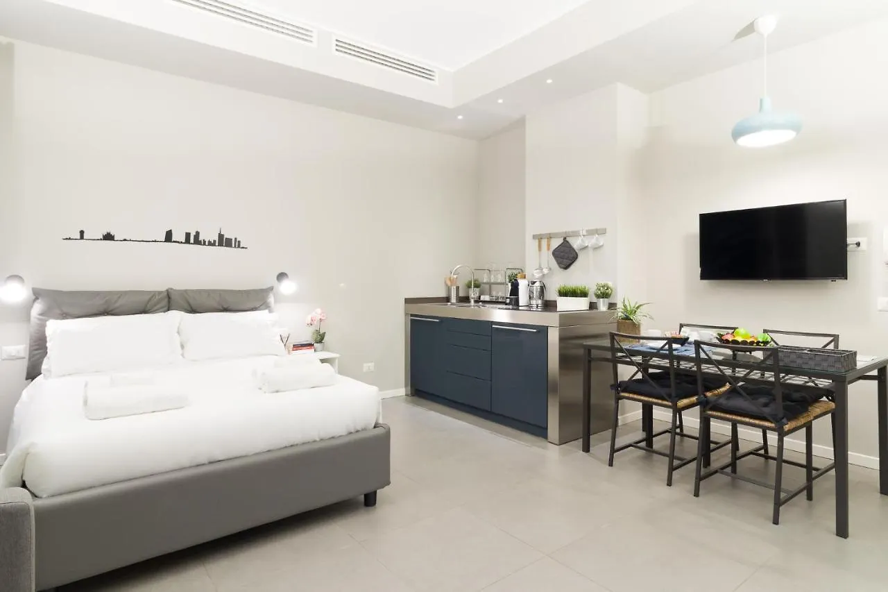Nuovissimo Appartamento Repubblica/ Centrale Milan Appartement