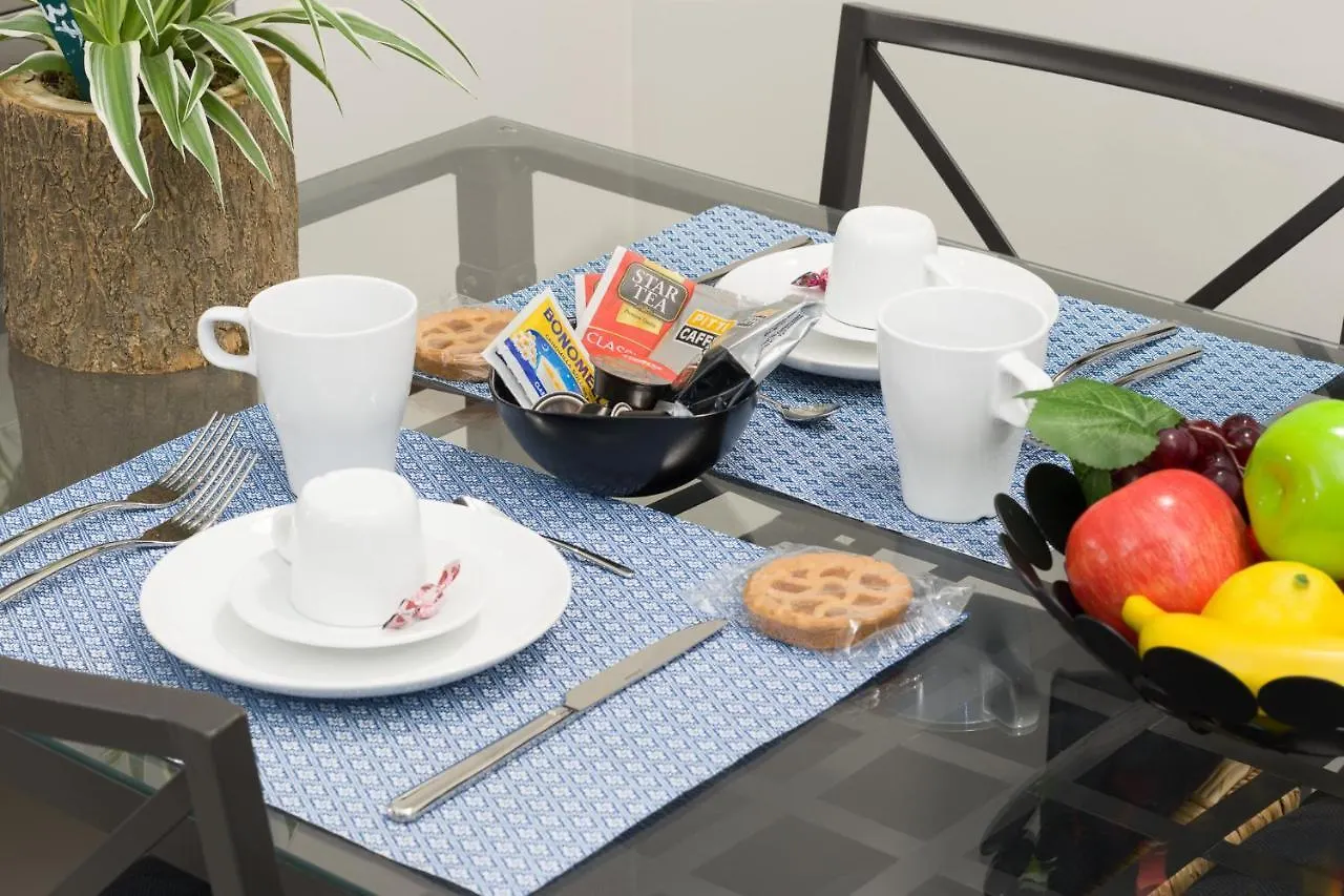 Nuovissimo Appartamento Repubblica/ Centrale Milan Appartement